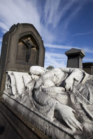 undercliffe september 26 2011 anne wagstaff 2 sm.jpg